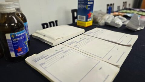 Narcos ariqueños vendían drogas en redes sociales y falsificaban recetas médicas
