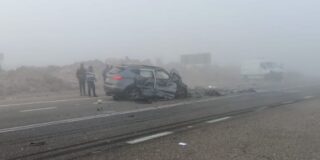 Neblina provocó cuádruple choque en cruce a Camarones reportan un fallecido y heridos