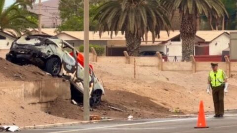 Auto chocó a la entrada de Arica y su conductor murió calcinado