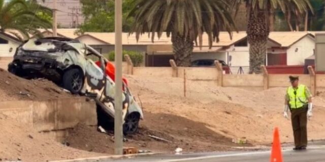 Auto chocó a la entrada de Arica y su conductor murió calcinado