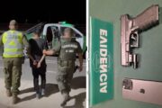 Taxista estrelló auto con asaltantes en su interior y se logró captura de dos extranjeros