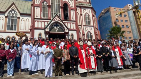 Nuncio Apostólico en Chile participa en ceremonia y Eucaristía por 40 años de Diócesis San Marcos de Arica