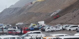 Senapred pidió evacuar la Zofri de Iquique por peligro de aluviones