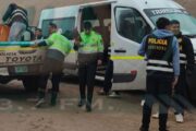 Tragedia en Tacna: Encuentran sin vida a dos niños abandonados en un auto durante el aluvión