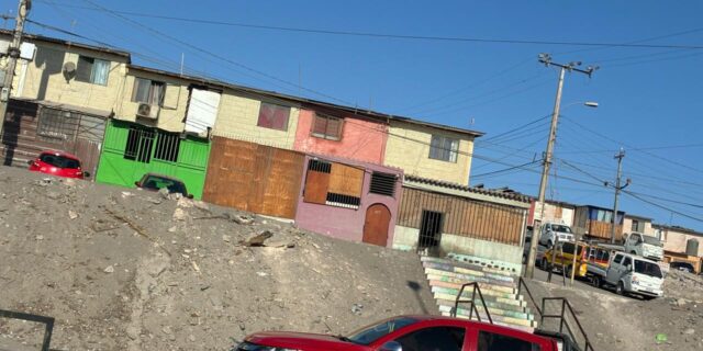 Descarga eléctrica provocó muerte de extranjero que robaba cables en Cerro Chuño