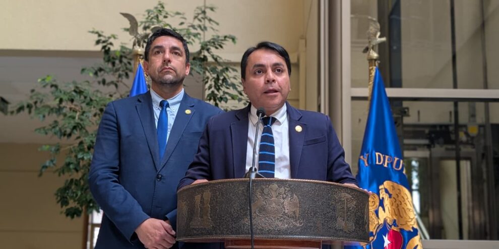 Diputado ariqueño Díaz rechaza incorporación de Chile al Escudo de las Américas